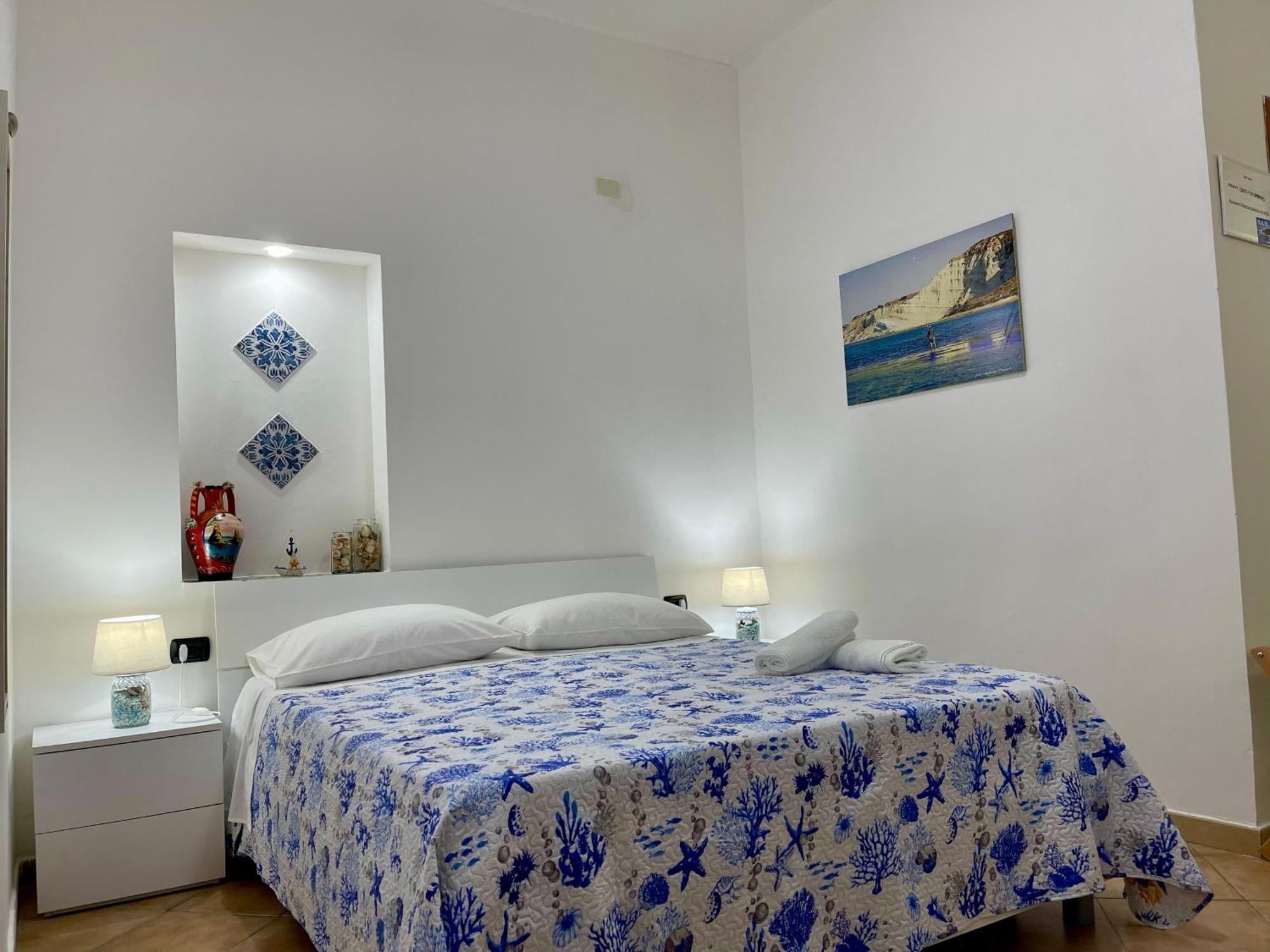 Scala Dei Turchi Beach Couette-café